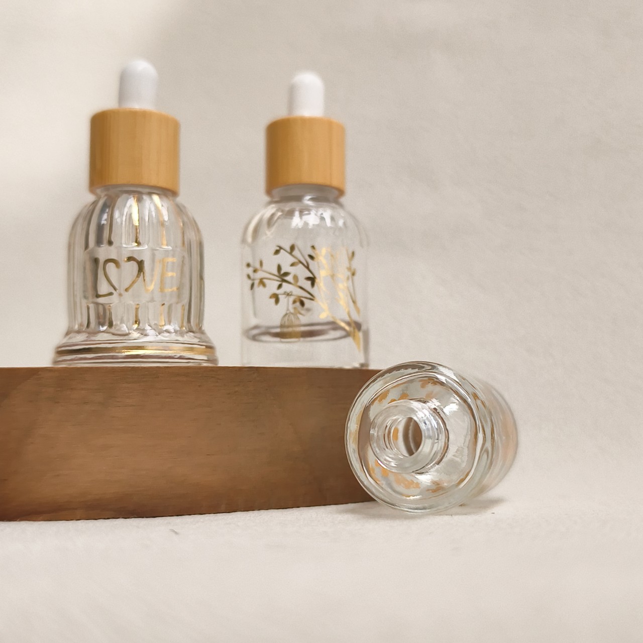 Glass Essential Oil Bottle wit – Luxury Skincare Bottles recenzja i cena